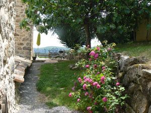 Extérieur gîte La Virginie Ardèche